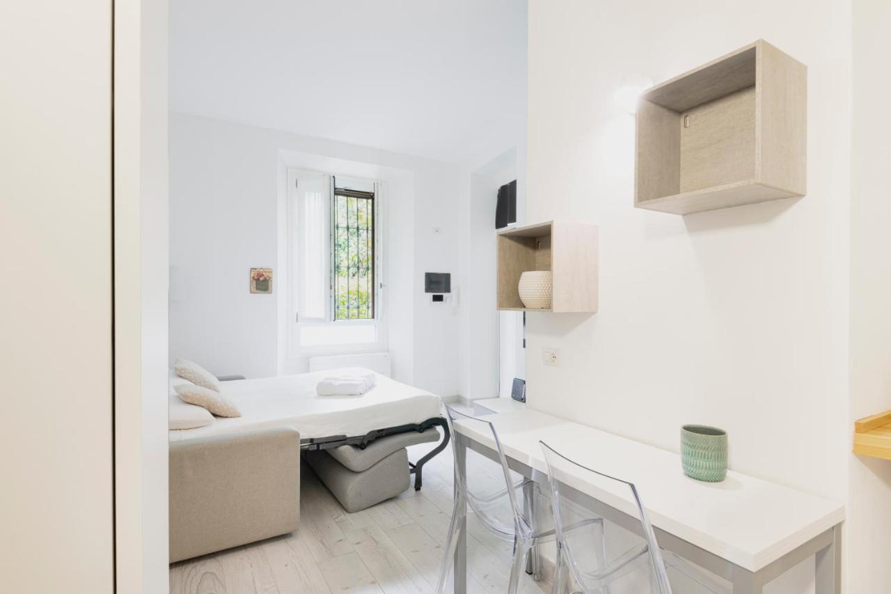 Easylife - Comodo Studio In Corso Di Porta Romana Mailand Exterior foto